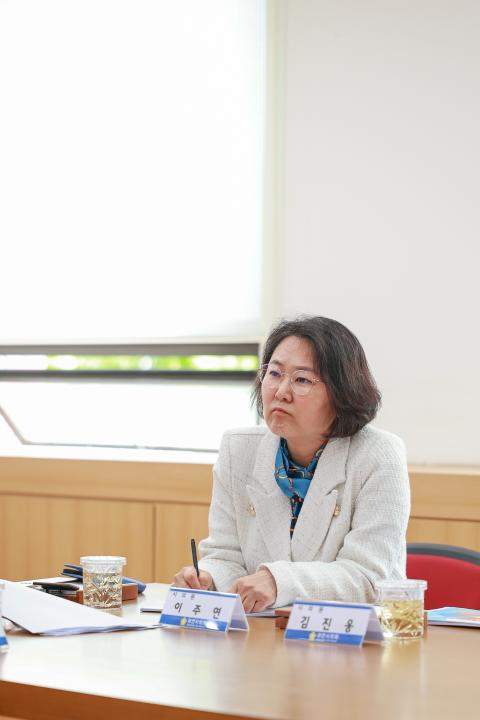 '과천시의회 무장애 도시포럼 착수보고회' 게시글의 사진(7) '20240425-5S6A6990.jpg' '과천시의회 무장애 도시포럼 착수보고회' 게시글의 사진(7) '20240425-5S6A6990.jpg'